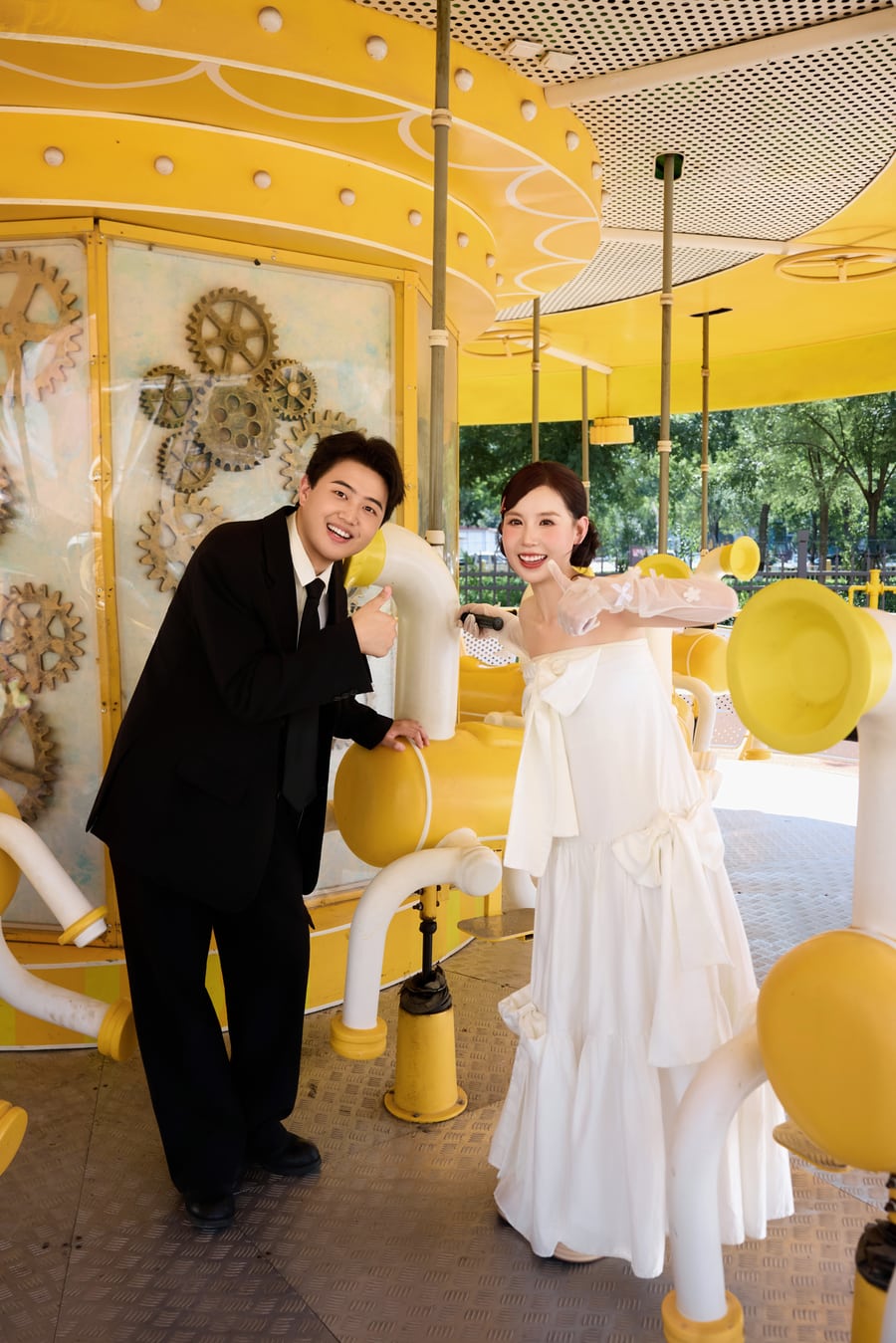 李佳冉与刘安琪的婚纱照 12